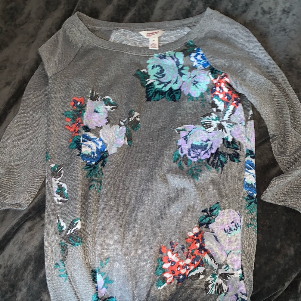 3/4 sleeve flower top